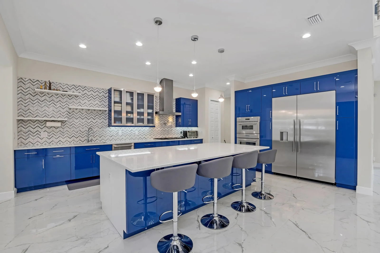 Gallery | Tampa Custom Luxury Home Builders | New Homes Florida | KHP Homes | Contemporary Mediterranean Green, Smart Homes