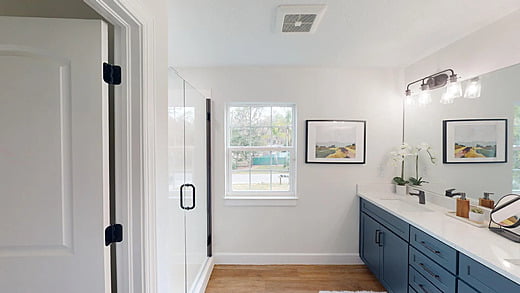 Bathroom in a Tampa custom home