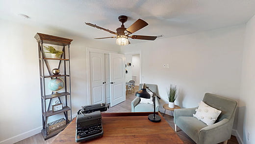 Office room in a Tampa custom home